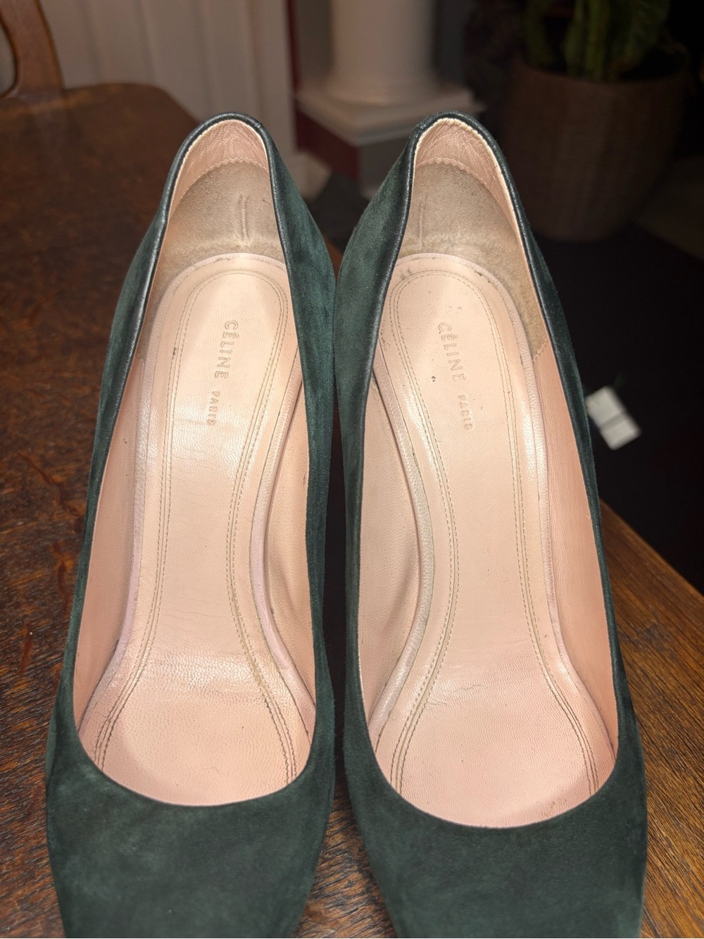 CELINE Paris Green Suede Pointed Toe Stiletto Pumps - Size 35 - Picture 4 of 8